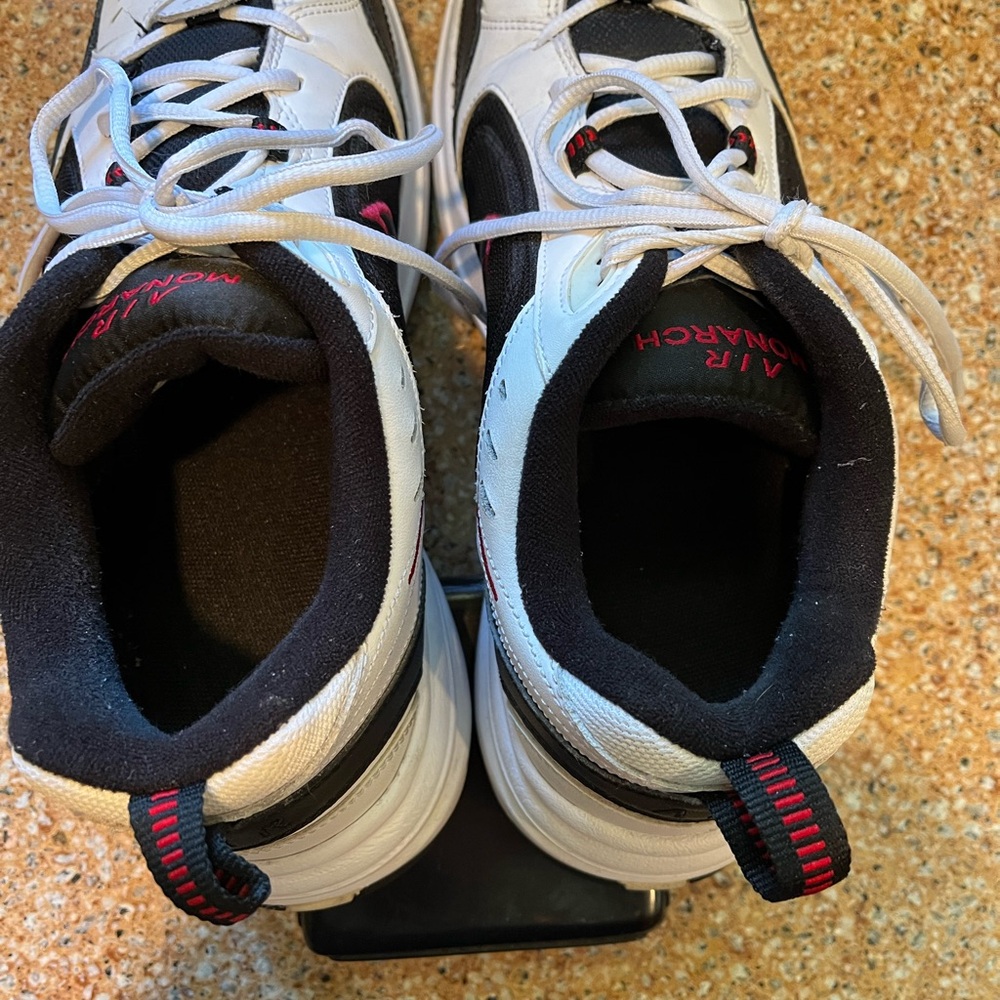 Nike Men's Nike Air Monarch White Black Red Athletic Sneakers - Picture 6 of 6